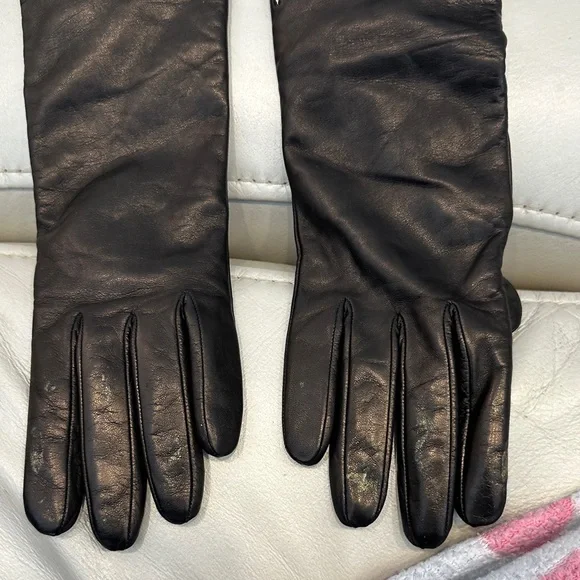 henri bendel Black Long Leather Gloves with Embellished Logo - Picture 3 of 8
